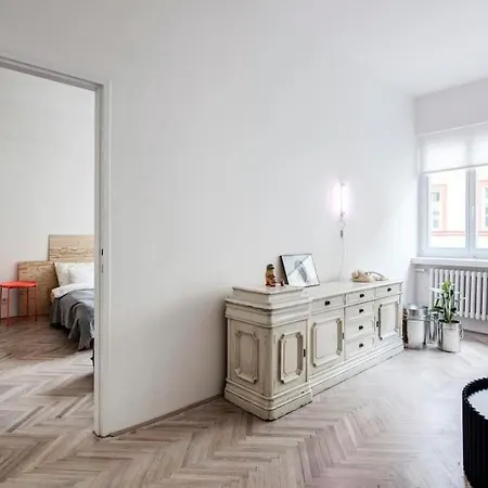 Fresh Designed With Balcony Apartment *