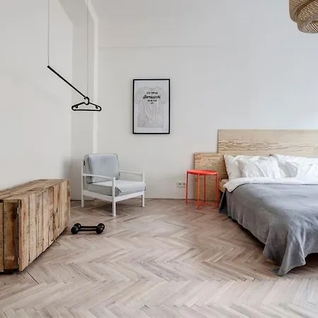 Appartement Fresh Designed With Balcony Prague